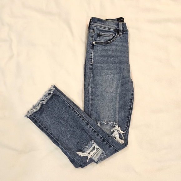 KENDALL + KYLIE Straight Leg Blue Jeans - Picture 2 of 7